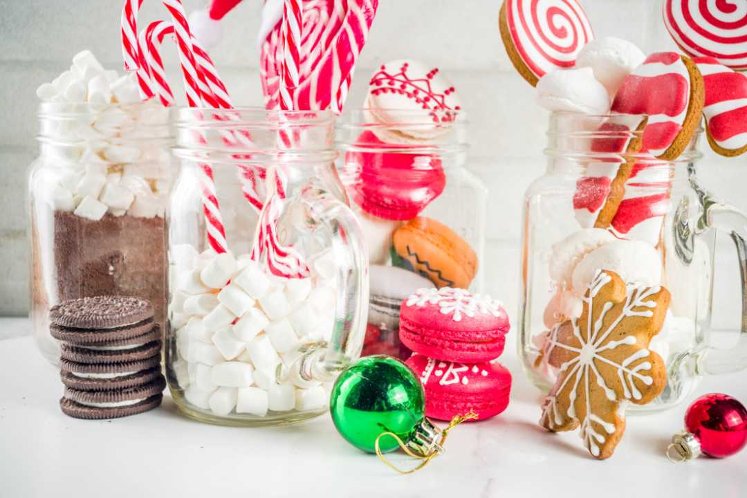 Dye-Free Christmas Treats